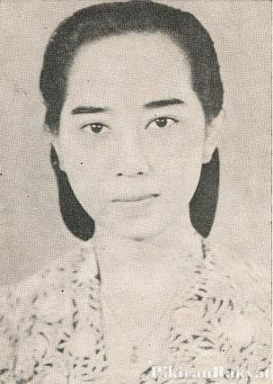 Rukiah Kertopati, sastrawati era kemerdekaan.