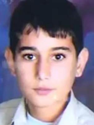 امیررضا عبداللهی ۱۳ ساله که به نوشته این سازمان در ۲۵ آبان ۹۸ در اسلام شهر به قتل رسید