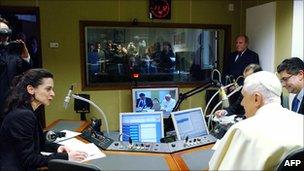 Pope Benedict in a studio of Vatican Radio in Rome (file photo from March 2006)