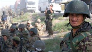 Afghan army lead major operation in Helmand - BBC News