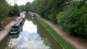 Oxford Canal (photo from British Waterways)