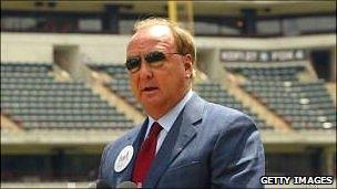 Tom Hicks appearing at the Texas Rangers's stadium when its naming rights were sold