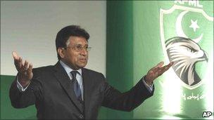 Pervez Musharraf in London, 1 Oct
