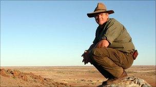 Ray Mears/Pic: Ray Mears Goes Walkabout