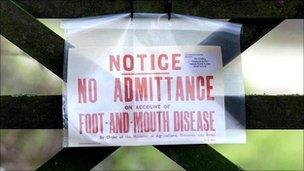 Foot and mouth disease warning sign