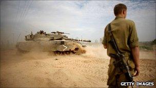 Israeli soldier on Israel-Gaza border (file photo)