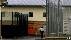 Yarl's Wood detention centre