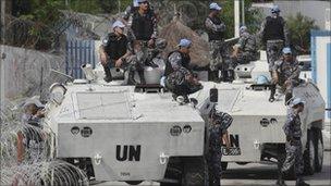 UN troops in Abidjan (21/12/10)