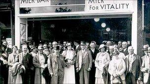 A National Milk Bar from 1935