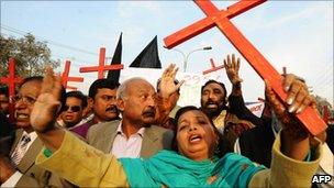 Pakistani Christians rally for Asia Bibi in Lahore on Christmas Day