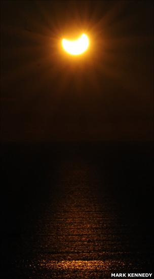 Partial eclipse (Mark Kennedy)