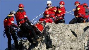 Mountain rescue teams practising