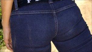 British Arse in Jeans