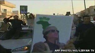 Pro-Gaddafi demonstrators in Benghazi. Photo: 16 February 2011