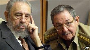 Fidel Castro (left) and Raul Castro (right) in a file photo from 2004