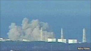 Smoke billowing from Fukushima nuclear plant