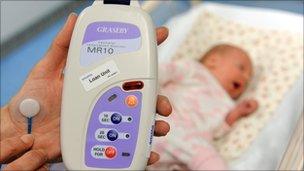 Ipswich Hospital for of baby monitors - BBC News