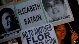 A vigil is held in in Quezon City, east of Manila, on 24 March for the three Filipinos facing death in China