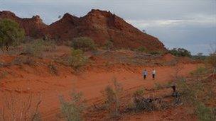 Desert near Alice Springs, Australia (archive image)