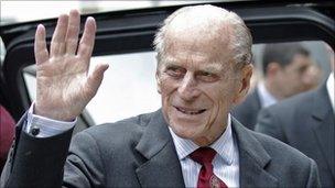 Prince Philip's 90th Geburtstag 10th June 2011 'Exklusive' China Fingerhut B / 