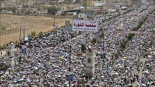 Pro-democracy protest in Sanaa. 27 May 2011