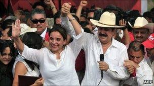 Manuel Zelaya and his wife address their supporters in Tegucigalpa. Photo: 28 May 2011