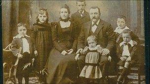The Cowie family in 1898