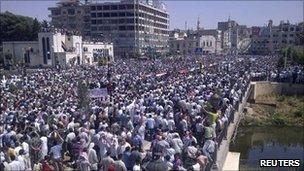 Anti-government protest in Deir al-Zour, 17 June 2011