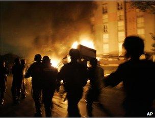 French riot police in Paris, November 2005