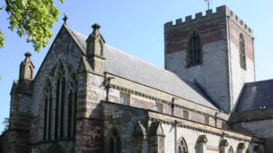 Eglwys Gadeiriol Llanelwy