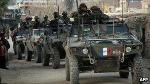 French soldiers patrol in village near Kabul, December 2008