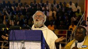 Archbishop of Canterbury Rowan Williams addressing thousands in Harare