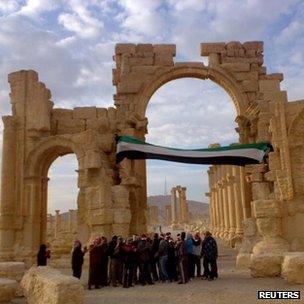 Demonstrators protest against Syria's President Bashar al-Assad after Friday prayers in the ancient city of Palmyra, in the heart of the Syrian desert November 18, 2011.