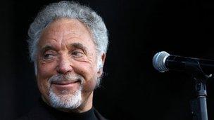 Syr Tom Jones