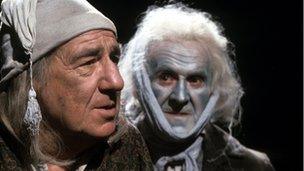 Michael Hordern as Ebenezer Scrooge and John Le Mesurier as Marley's Ghost in Elaine Morgan's A Christmas Carol