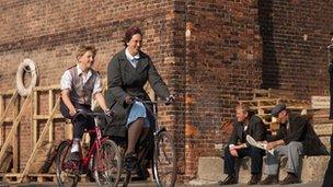 A scene from Call the Midwife featuring Miranda Hart