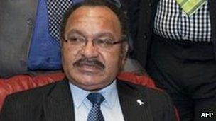Peter O'Neill speaks at a press conference in Port Moresby on 15 December, 2011