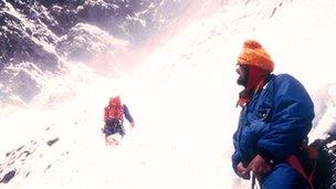 Chris Bonington's papers and documents archived - BBC News