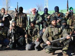 Free Syrian Army fighters in Zabadani (20 January 2012)