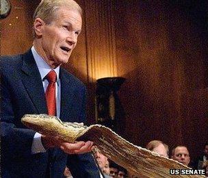 Bill Nelson, with 17-foot python skin US Senate