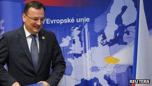 Czech PM Petr Necas arrives at a news conference at the European Council in Brussels (30 Jan 2012)