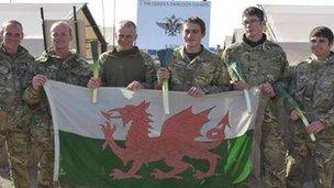 Aelodau o'r Marchfilwyr Cymreig yn Afghanistan