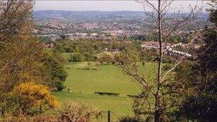 Sebastopol, ger Pont-y-pwl
