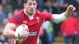 Alex Cuthbert