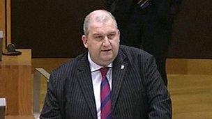 Carl Sargeant, y Gweinidog Llywodraeth Leol a Chymunedau