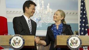 Hillary Clinton (R) shakes hands with Japanese Foreign Minister Koichiro Gemba at the State Department in Washington (April 10, 2012)