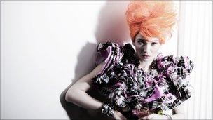 Nominations announced for 2012 Scottish Fashion Awards - BBC News