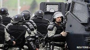 Macedonia riot police, 13 Apr 12