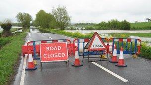 Flooded A361 road in Somerset Levels remains partly closed BBC News