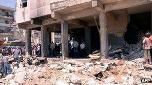 Five people were killed in the 5 May 2012 bomb bomb blast in Aleppo, activists said
